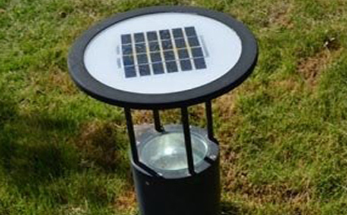 别墅庭院氛围营造：泾源草坪灯选型与布光技巧