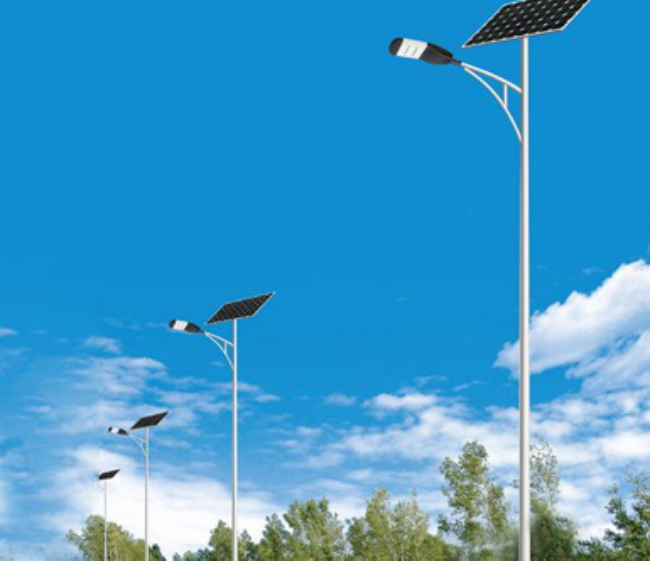 泾源太阳能路灯维护时，这些细节别忽略！